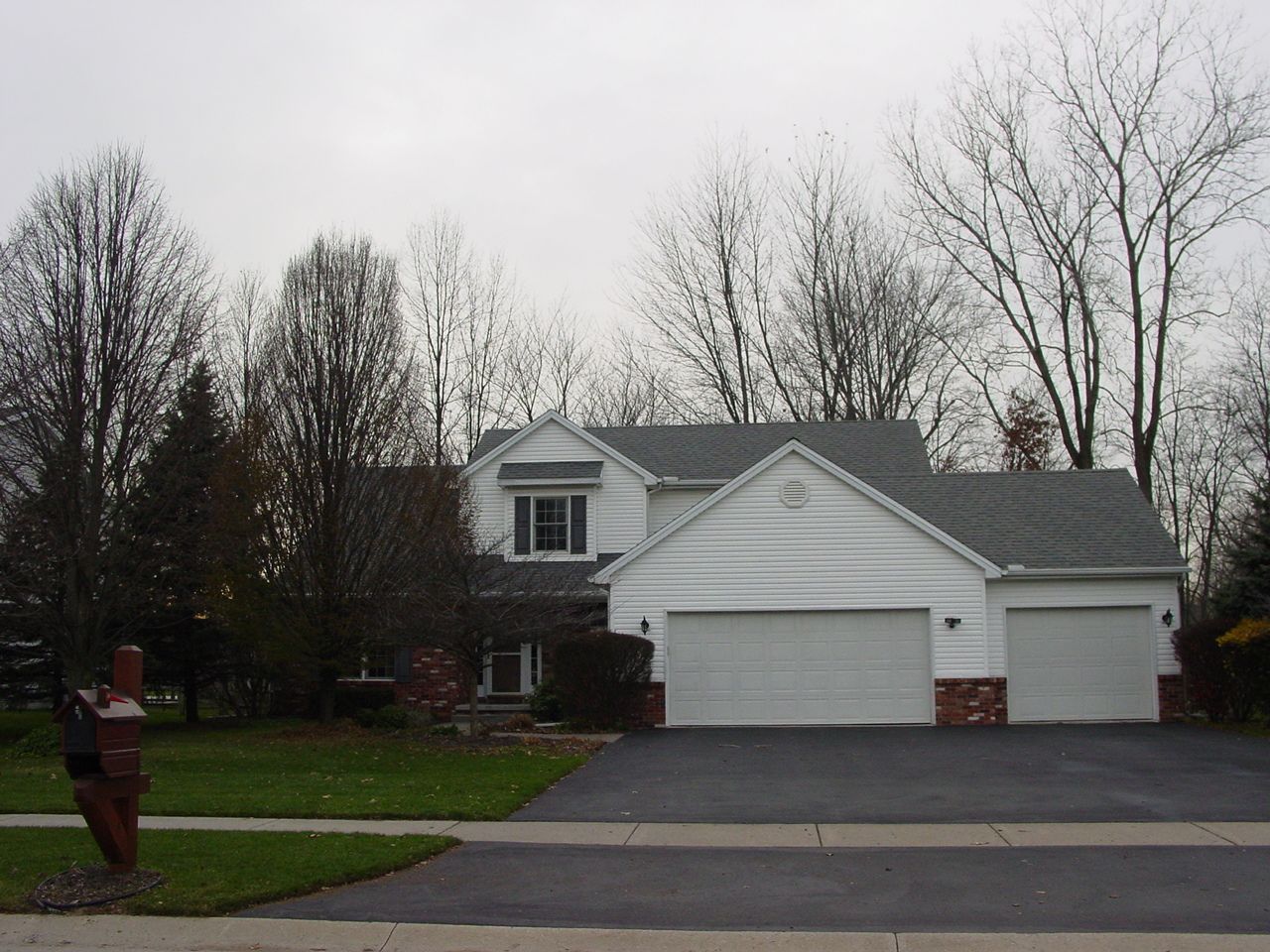 Holland Home, OH Real Estate Listing